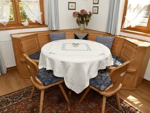 22298189-Ferienwohnung-2-Kitzbühel-300x225-5