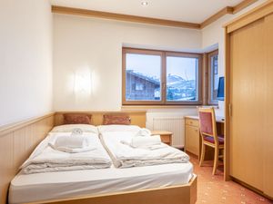 23863950-Ferienwohnung-3-Kitzbühel-300x225-5