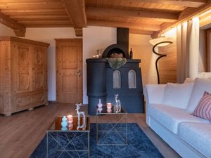 23896323-Ferienwohnung-3-Kitzbühel-300x225-3