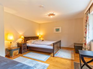 23896327-Ferienwohnung-9-Kitzbühel-300x225-5