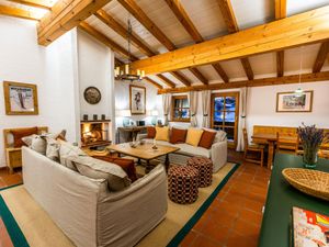 23988875-Ferienwohnung-11-Kitzbühel-300x225-4