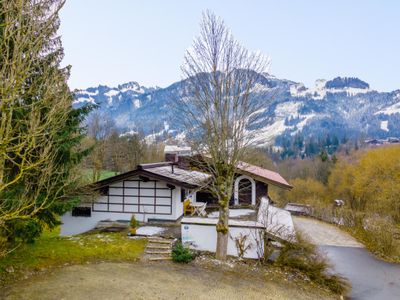 Außenseite Ferienhaus [Winter]