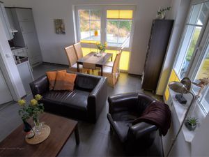 23957068-Ferienwohnung-2-Klein Zicker-300x225-4