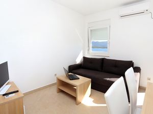 23930840-Ferienwohnung-5-Klek-300x225-1