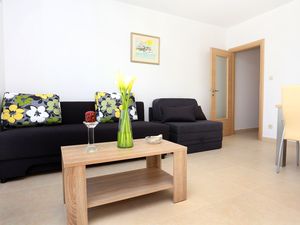 23930845-Ferienwohnung-5-Klek-300x225-2