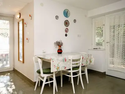 Ferienwohnung für 2 Personen in Klenovica 7/10