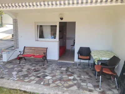 Ferienwohnung für 2 Personen (20 m²) in Klenovica 8/10