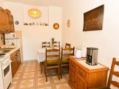 Ferienwohnung für 5 Personen in Klenovica 8/10
