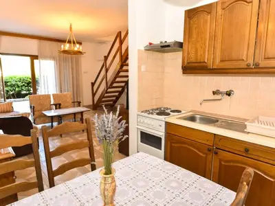 Ferienwohnung für 5 Personen in Klenovica 9/10