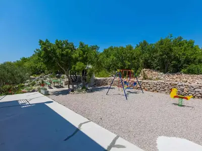 Ferienwohnung für 8 Personen (130 m²) in Klenovica 9/10