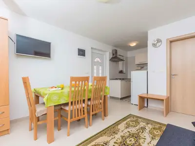 Ferienwohnung für 4 Personen (40 m²) in Klimno 10/10