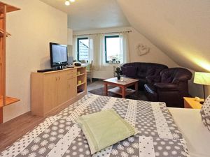 24004324-Ferienwohnung-2-Klink-300x225-2