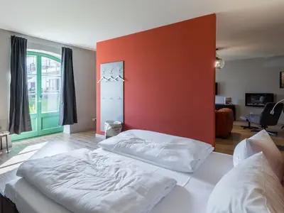 Ferienwohnung Wellenklang Klink Blick vom Bett in den Raum