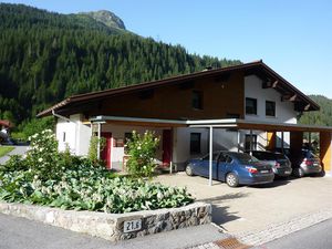 21712063-Ferienwohnung-4-Klösterle am Arlberg-300x225-2