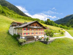 Ferienwohnung für 13 Personen (130 m²) in Klösterle am Arlberg