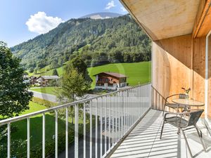 23747496-Ferienwohnung-2-Klösterle am Arlberg-300x225-1