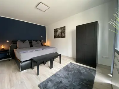 Schlafzimmer FeWo2