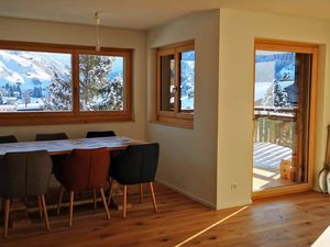 23677550-Ferienwohnung-7-Klosters-Serneus-300x225-1