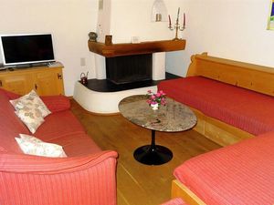 23525119-Ferienwohnung-4-Klosters-Serneus-300x225-2