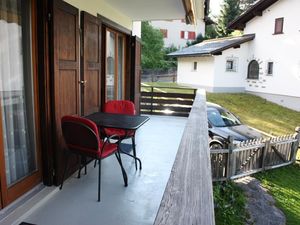 23427304-Ferienwohnung-2-Klosters-Serneus-300x225-2