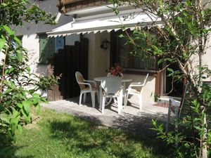 23427306-Ferienwohnung-4-Klosters-Serneus-300x225-2