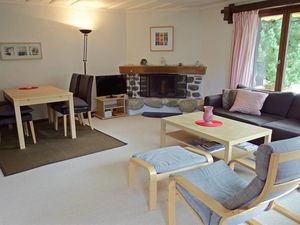 23427394-Ferienwohnung-4-Klosters-Serneus-300x225-1