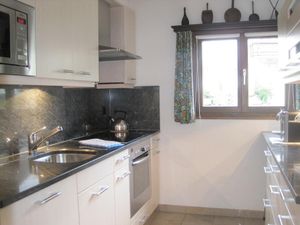 23470185-Ferienwohnung-4-Klosters-Serneus-300x225-3