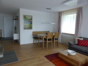 23427477-Ferienwohnung-4-Klosters-Serneus-300x225-2