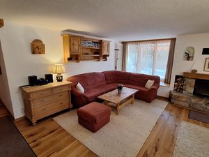 23427350-Ferienwohnung-6-Klosters-Serneus-300x225-3