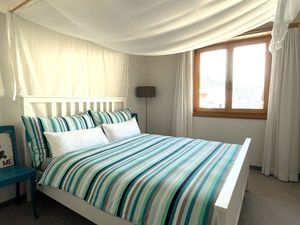 23542651-Ferienwohnung-5-Klosters-Serneus-300x225-3