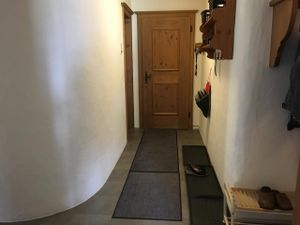 18727083-Ferienwohnung-5-Klosters-Serneus-300x225-5