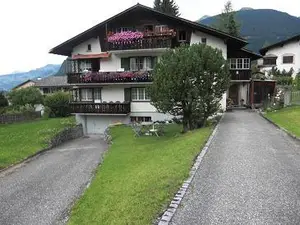 Ferienwohnung für 4 Personen (82 m²) in Klosters-Serneus