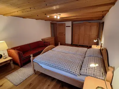 Grosse Schlafzimmer I