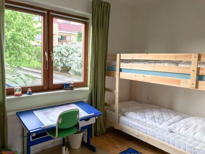 Schlafzimmer 2