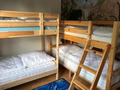 Schlafzimmer 2