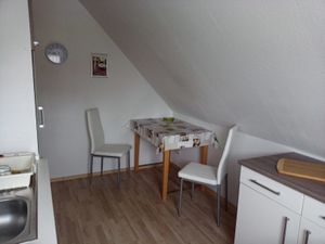 23380601-Ferienwohnung-3-Kneese-300x225-2