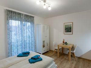 23444555-Ferienwohnung-2-Knetzgau-300x225-2