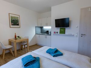 23444108-Ferienwohnung-2-Knetzgau-300x225-5