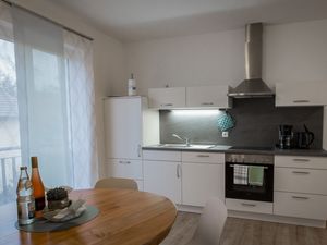 23444554-Ferienwohnung-3-Knetzgau-300x225-3