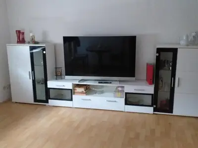 Wohnzimmer Schrankwand mit TV