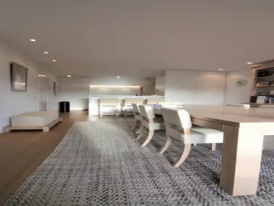 DiningRoom