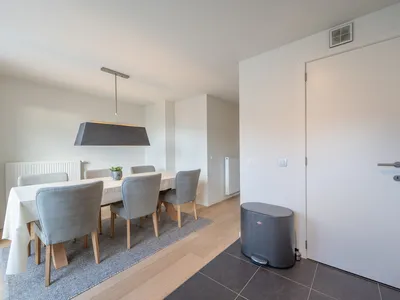 DiningRoom