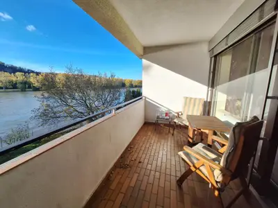 Balkon mit Rheinblick