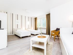 22462647-Ferienwohnung-3-Köln-300x225-1