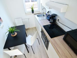 22462655-Ferienwohnung-5-Köln-300x225-5