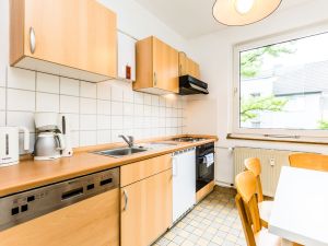 22193857-Ferienwohnung-6-Köln-300x225-1