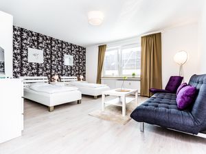 22654317-Ferienwohnung-4-Köln-300x225-3