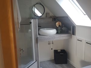 23276099-Ferienwohnung-1-Königsbrunn-300x225-2