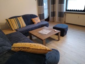 23567625-Ferienwohnung-5-Königsfeld-300x225-3