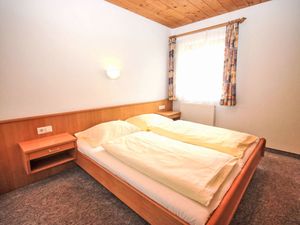 23839633-Ferienwohnung-4-Königsleiten-300x225-4